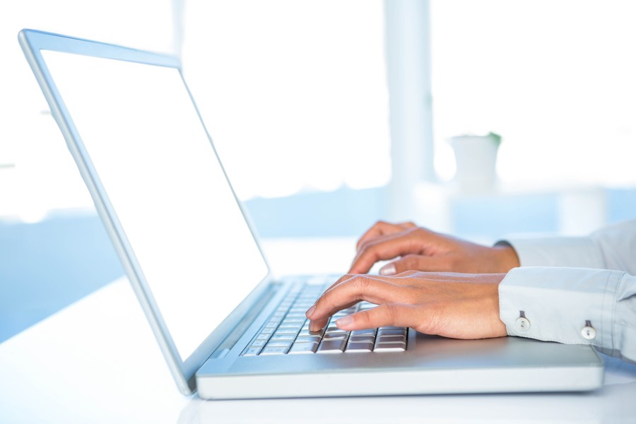 經(jīng)濟(jì)犯罪與刑事犯罪的區(qū)別：上海刑事案件律師的視角