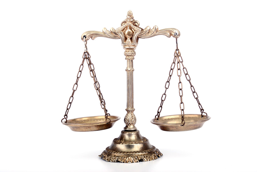 上海刑事律師視角下的網(wǎng)紅勞斯萊斯搶劫案評析