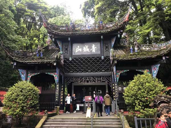 普陀刑事律師提醒:法律關(guān)于遺棄的規(guī)定有哪些