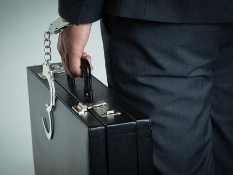 閔行區(qū)刑事律師對歐某妨害公務(wù)罪從輕處罰辯護(hù)