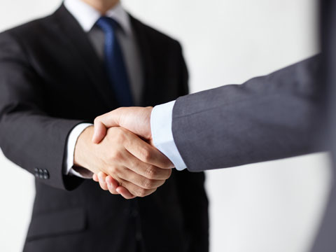 平湖市刑事律師論拿國旗當(dāng)頭像是否犯法